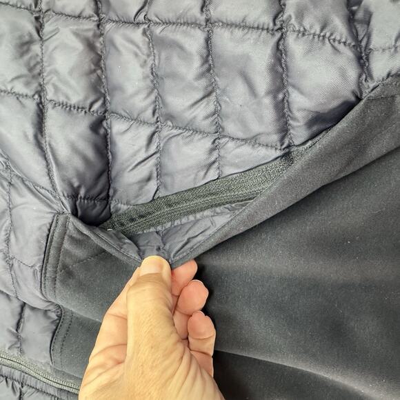 The North Face Gray Performance Jacket - Picture 10 of 13